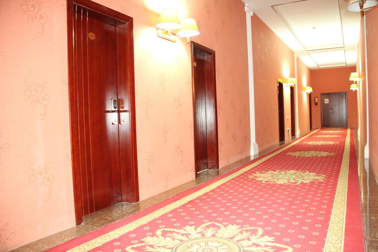 Firuz Hotel Khujand Ngoại thất bức ảnh