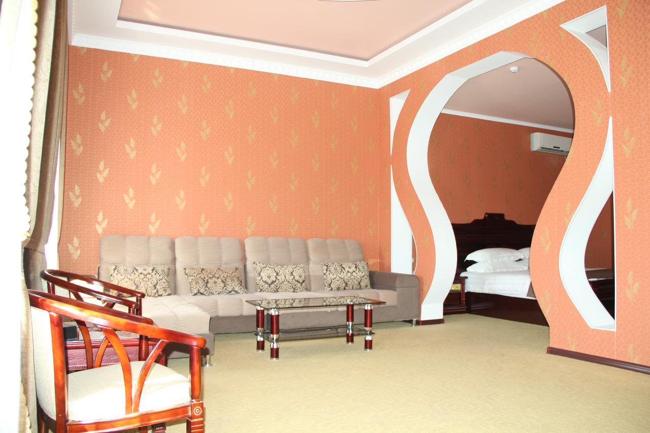 Firuz Hotel Khujand Ngoại thất bức ảnh